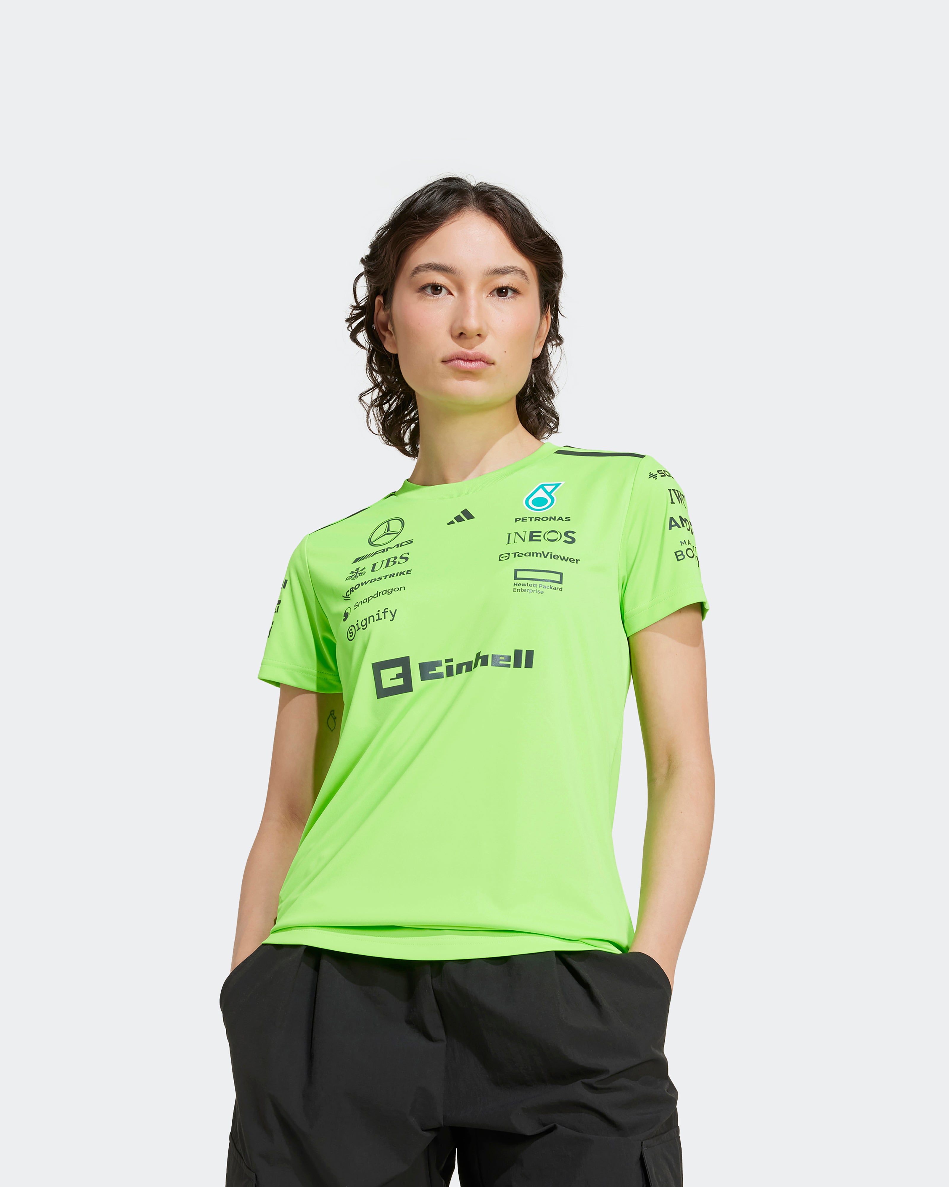 Mercedes AMG Petronas x Lewis Hamilton Dames T-shirt 701227127-001 Mercedes AMG Petronas x Lewis Hamilton Dames T-shirt 701227127-001