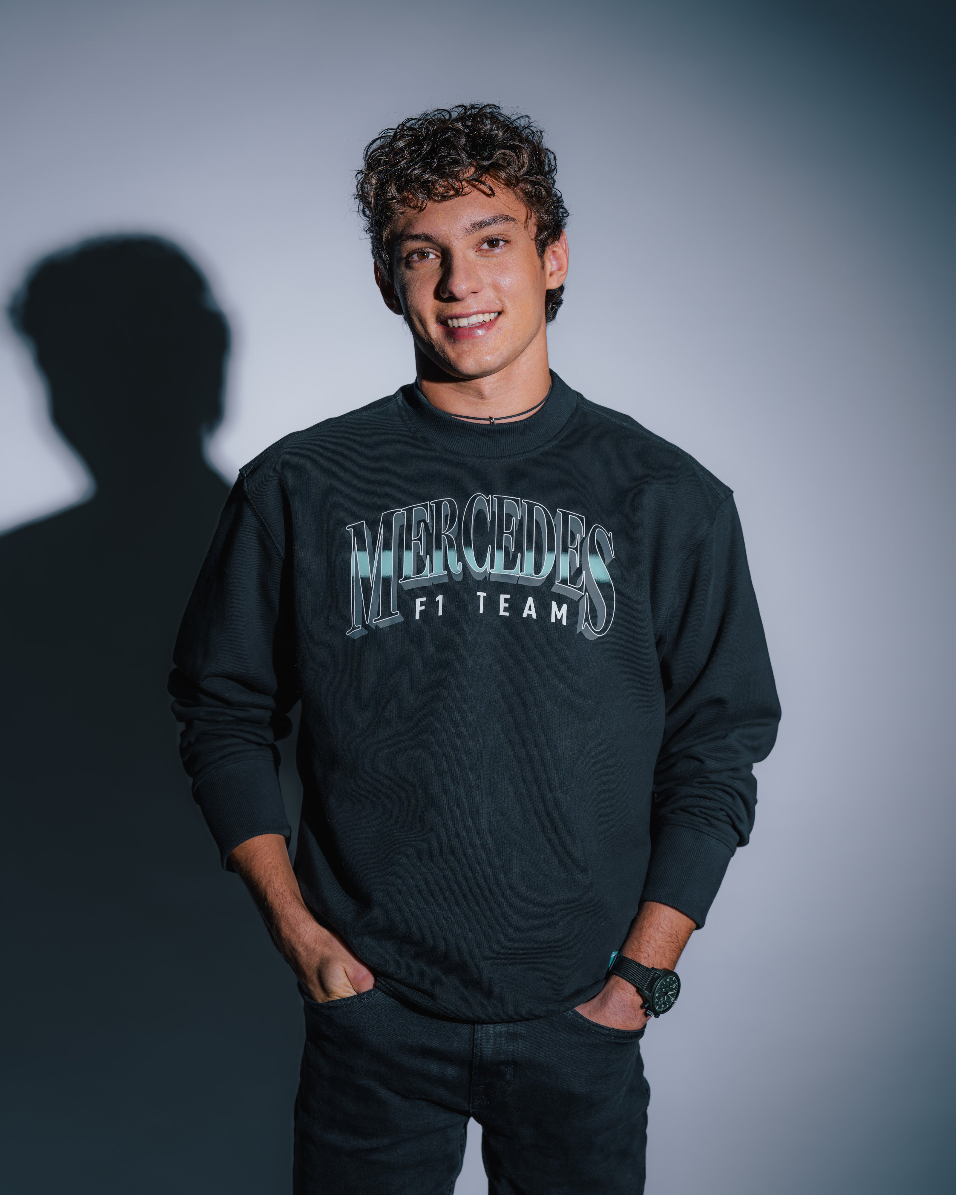 Mens Las Vegas Sweat Top Black | Official Mercedes-AMG PETRONAS F1