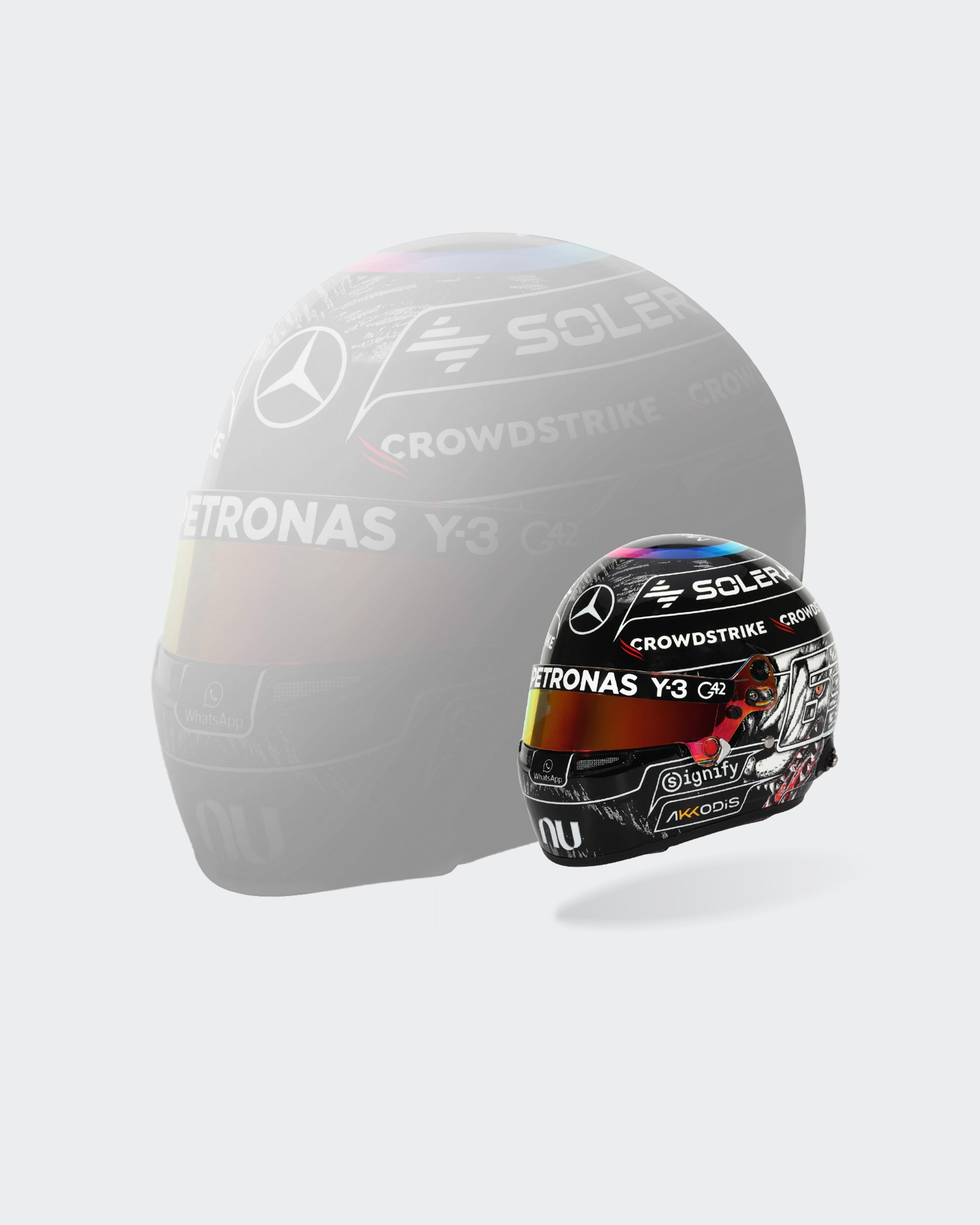 George Russell 2026 Japan Mini Bell Helmet Replica 1:2