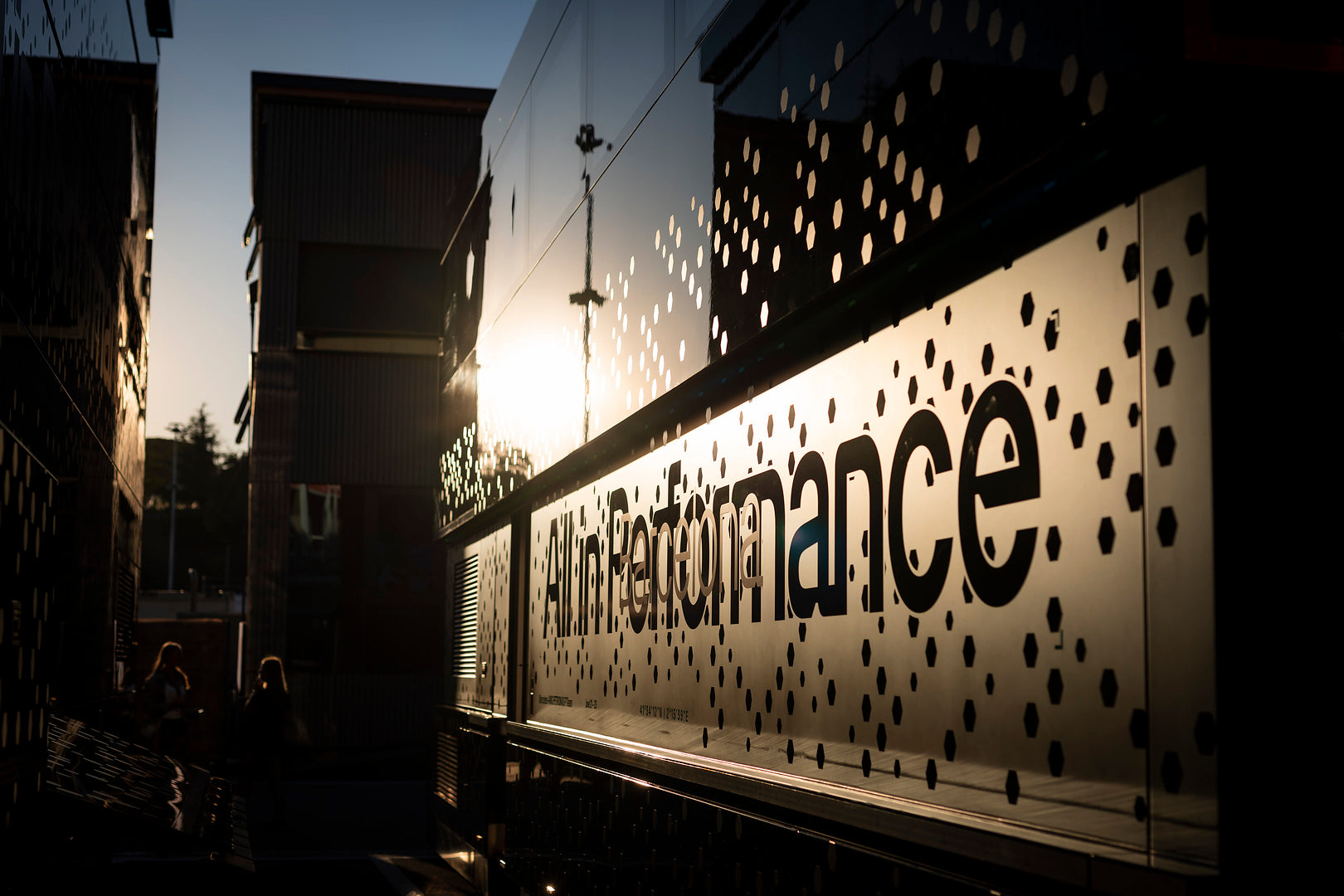 Official Mercedes-AMG PETRONAS F1 Team Store