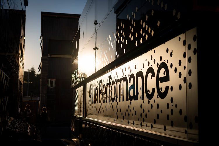 Official Mercedes-AMG PETRONAS F1 Team Store