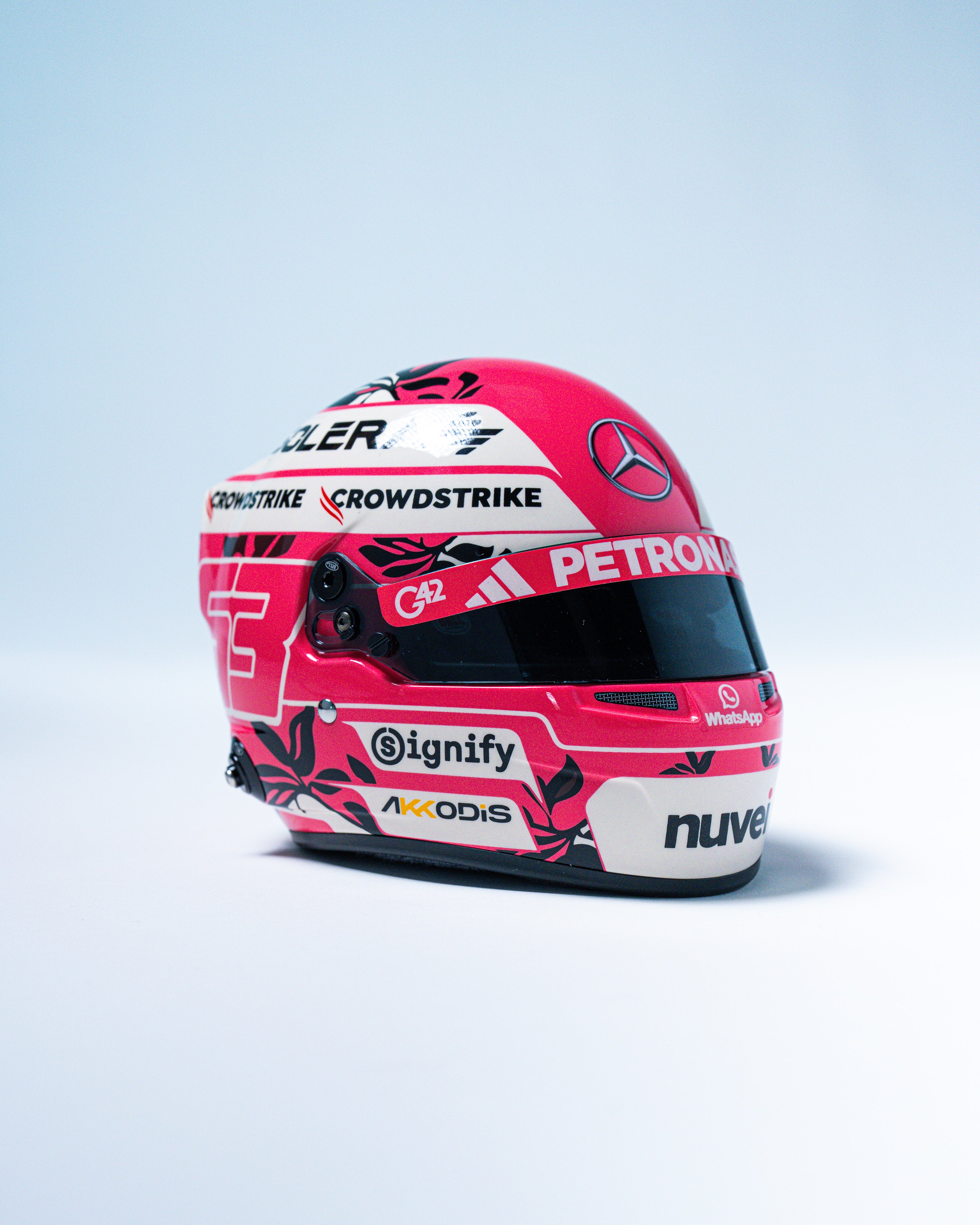 George Russell 2025 Miami Mini Bell Helmet Replica 1:2 | Official ...