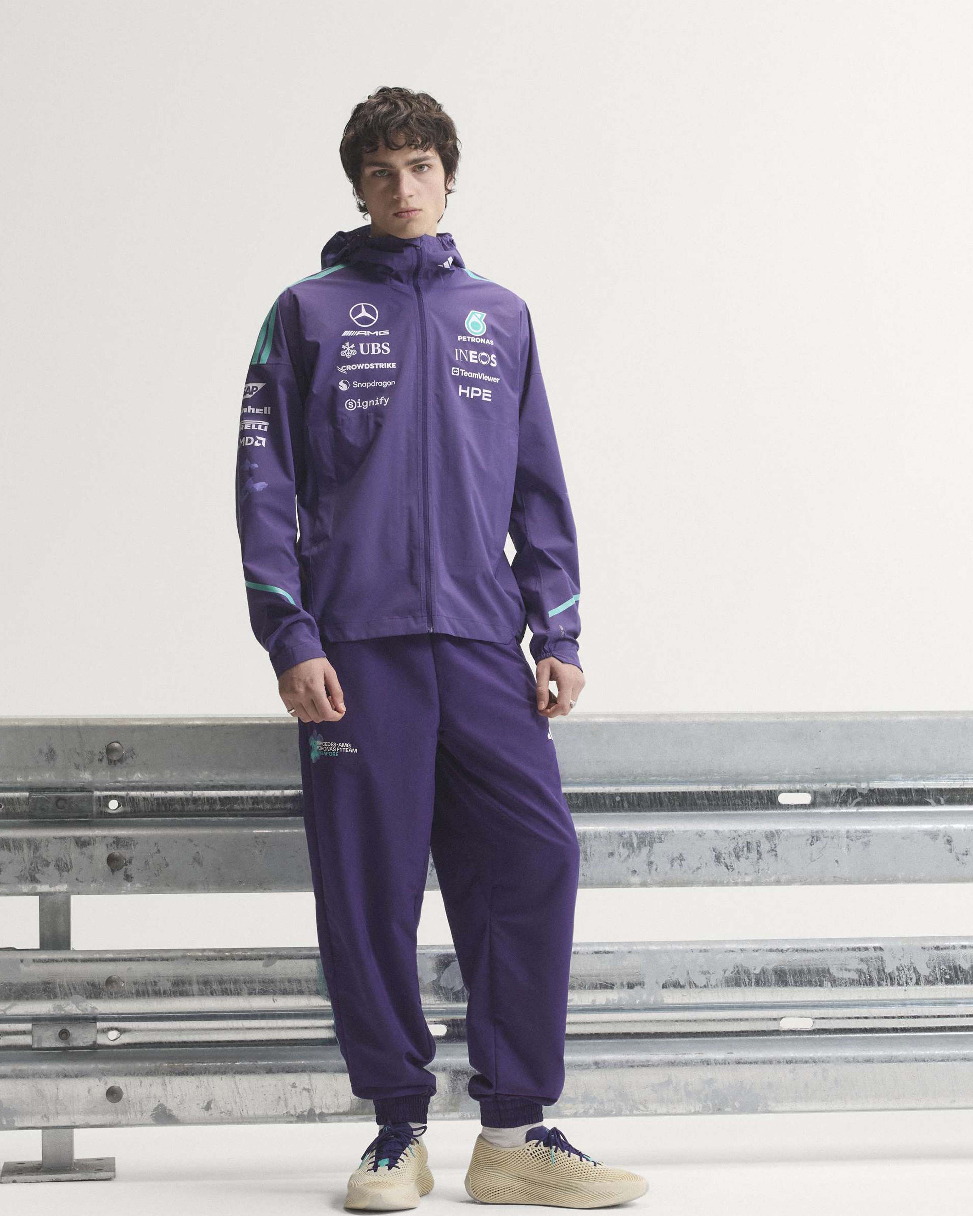 Mens 2026 Vanda Bloom Team Rain Jacket Purple