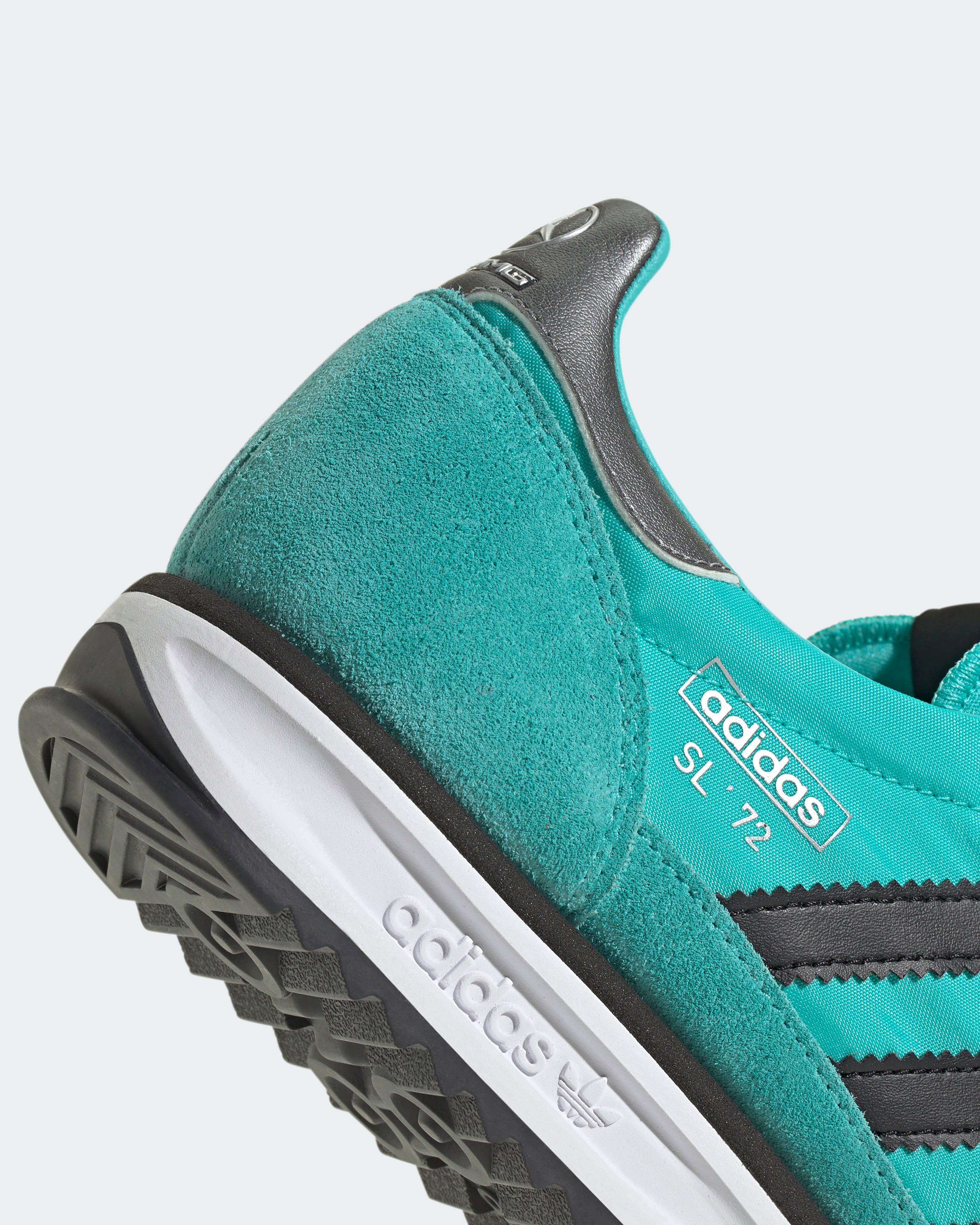 ティファニーブルー★adidas★MERCEDES-F1 SL 72 RS★完売前に！ ティファニーブルー☆adidas☆MERCEDES-F1 SL 72 RS☆完売前に
