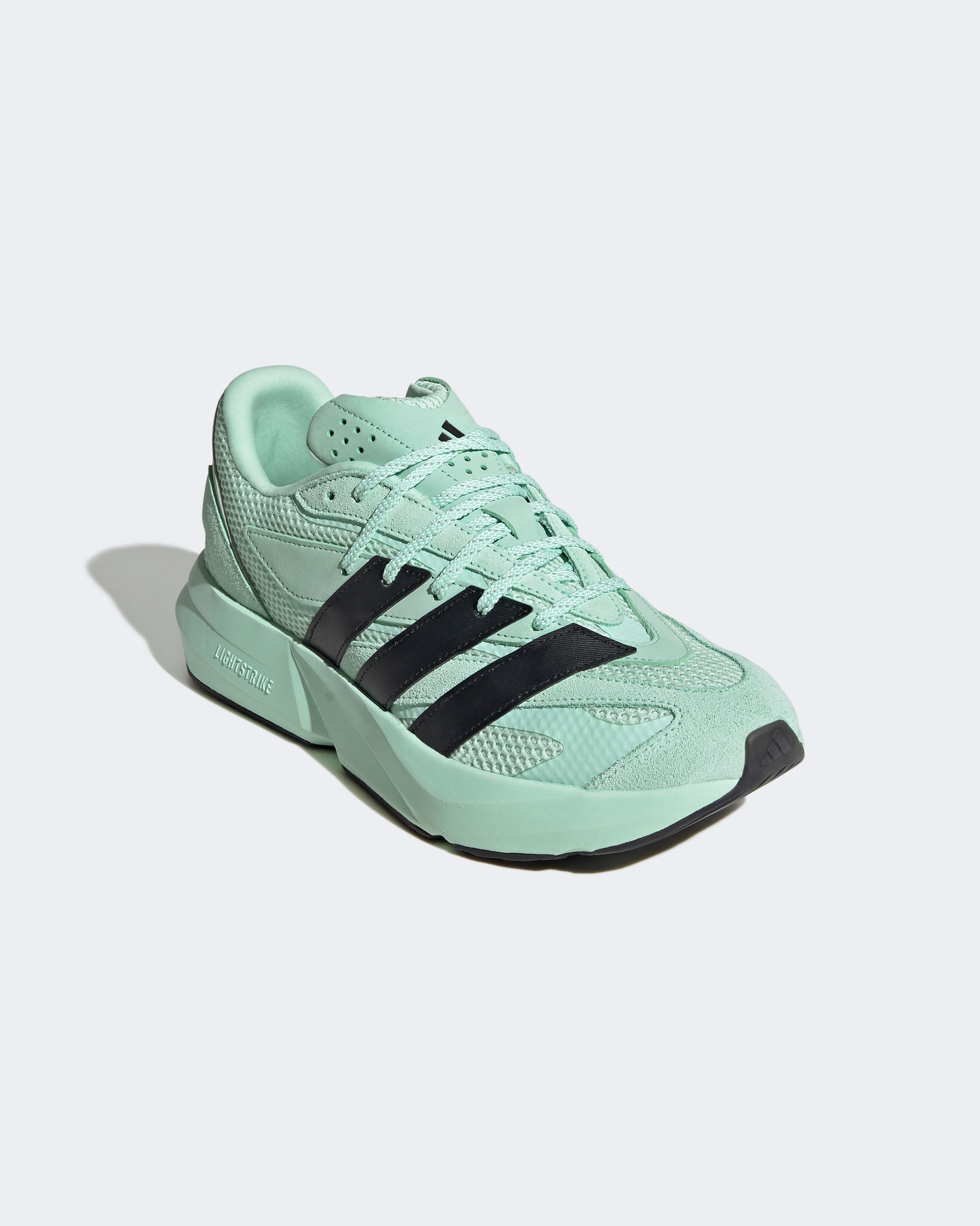 話題コラボ！アディダス×Mercedes Lightblaze Shoes☆お早めに Lightblaze Shoes Green | Official Mercedes-AMG PETRONAS F1