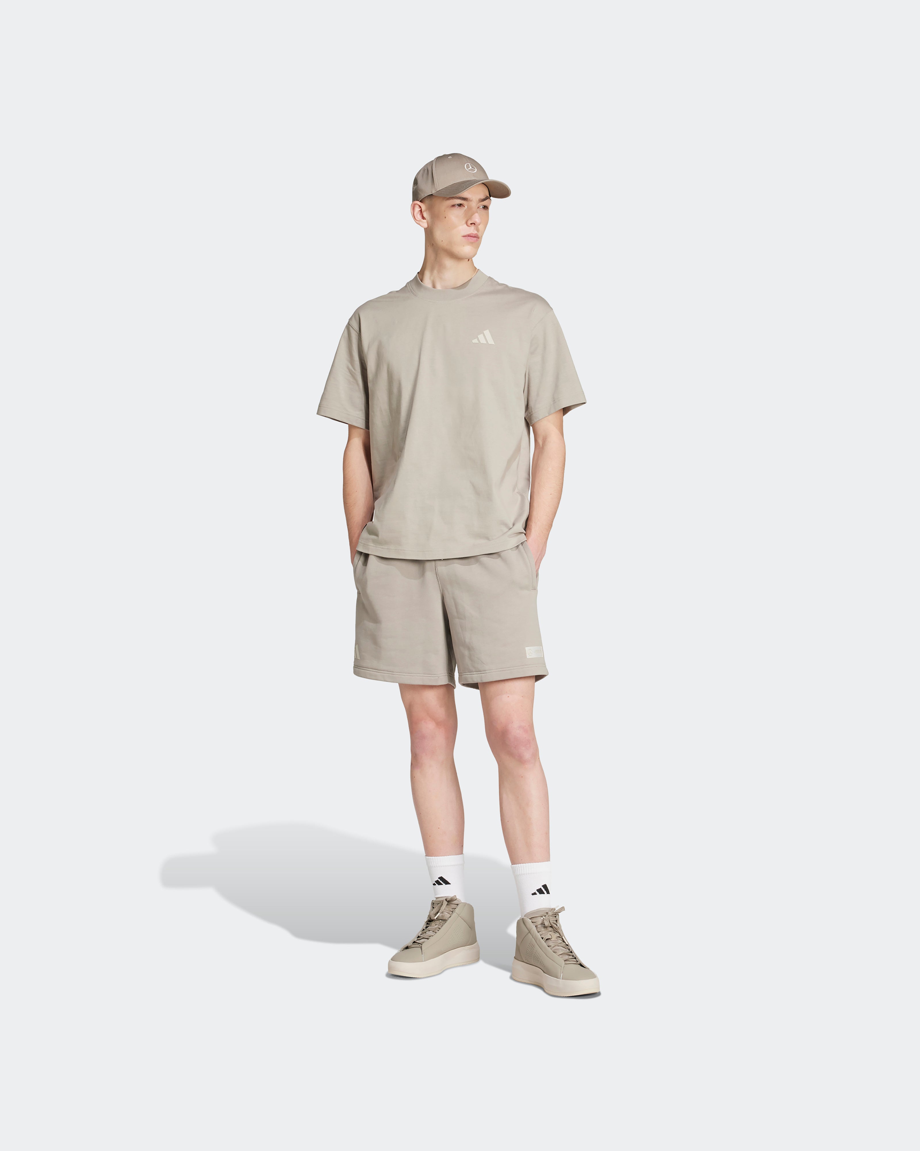 Mens Premium Sweat Shorts Beige | Official Mercedes-AMG PETRONAS