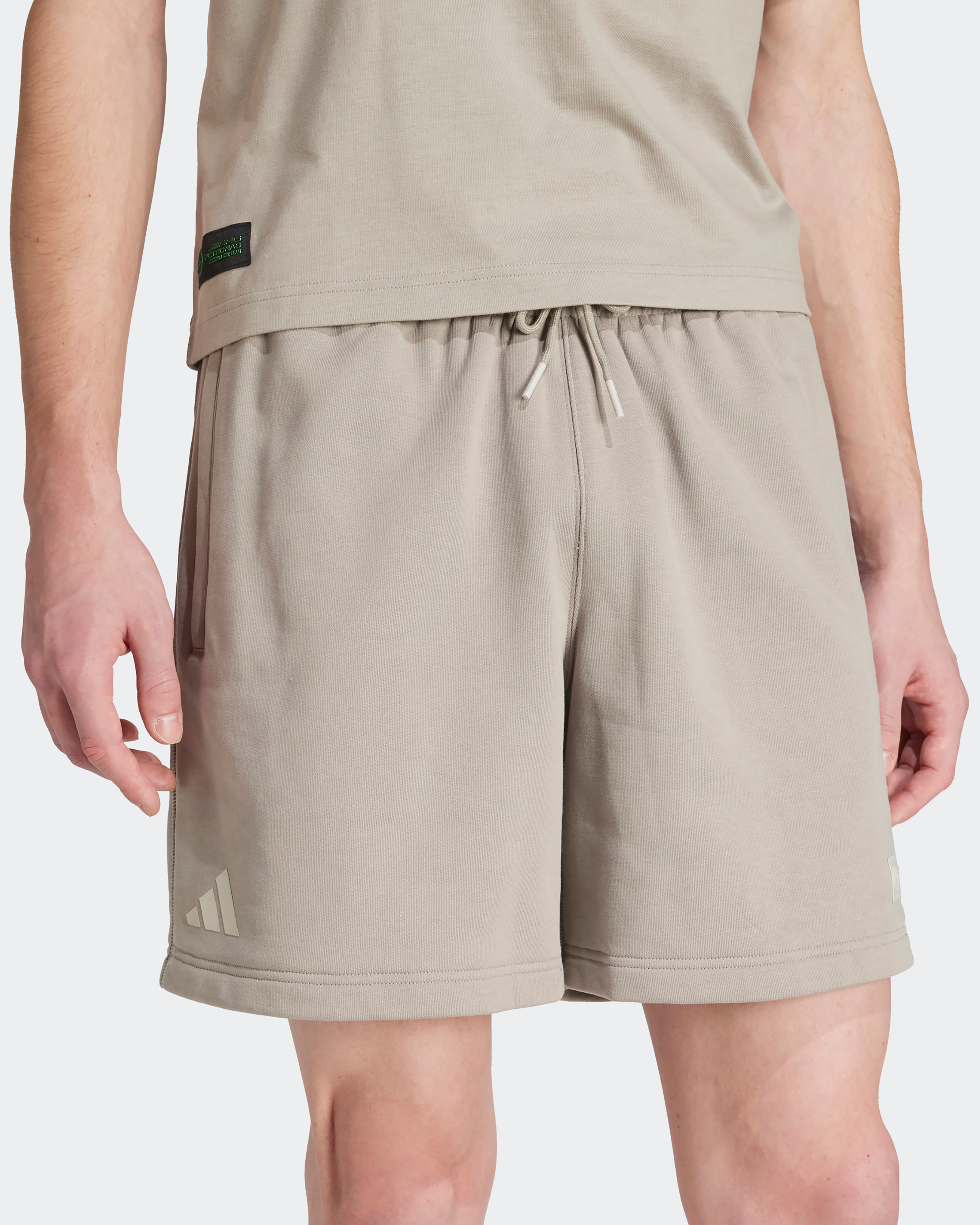 Mens Premium Sweat Shorts Beige | Official Mercedes-AMG PETRONAS