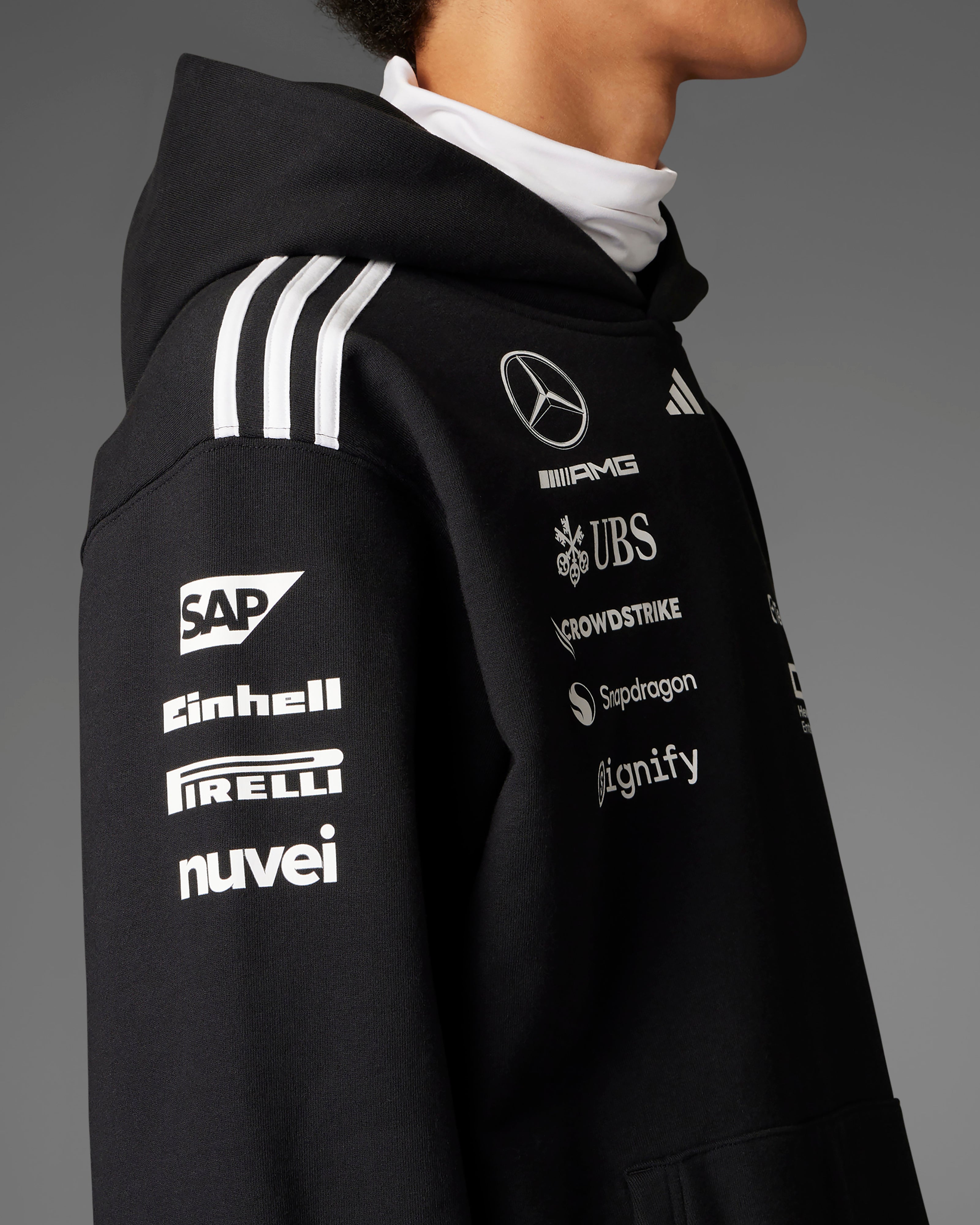 Mens 2025 Team Hoody Black | Official Mercedes-AMG PETRONAS