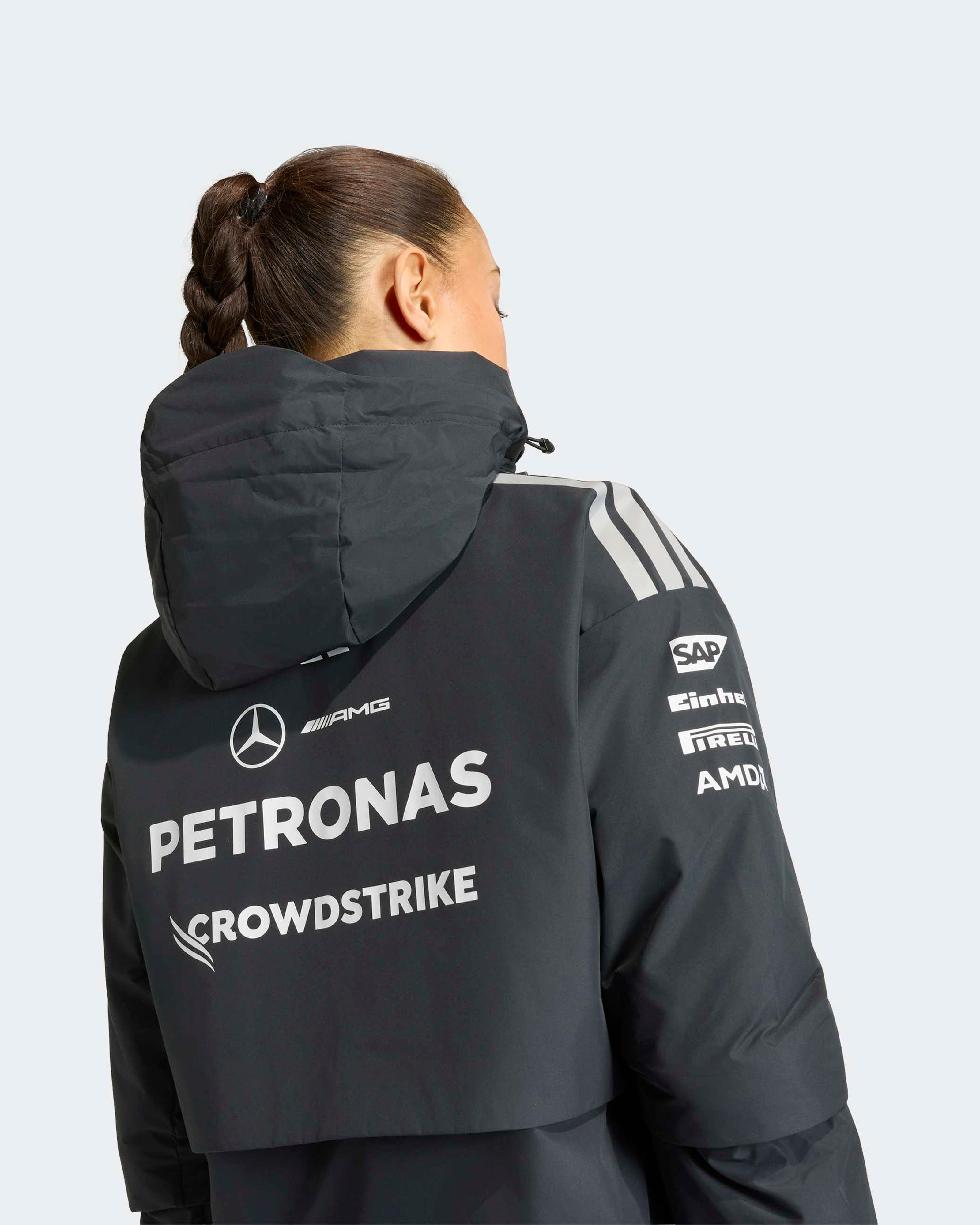 Official Women's 2026 Team Jacket - Black | Mercedes-AMG PETRONAS