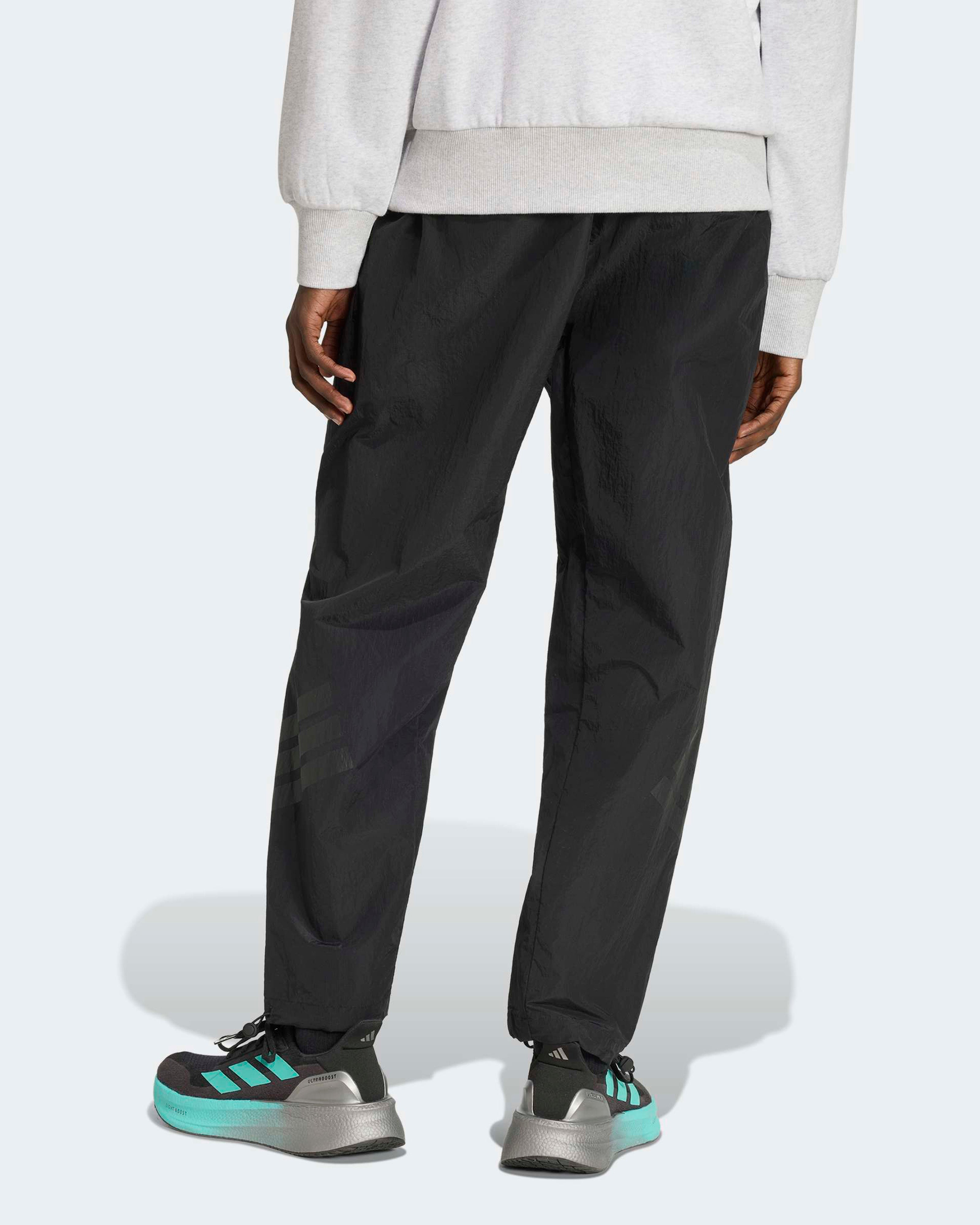 2026 Men's Night Woven Pants | Mercedes-AMG PETRONAS F1 Team x