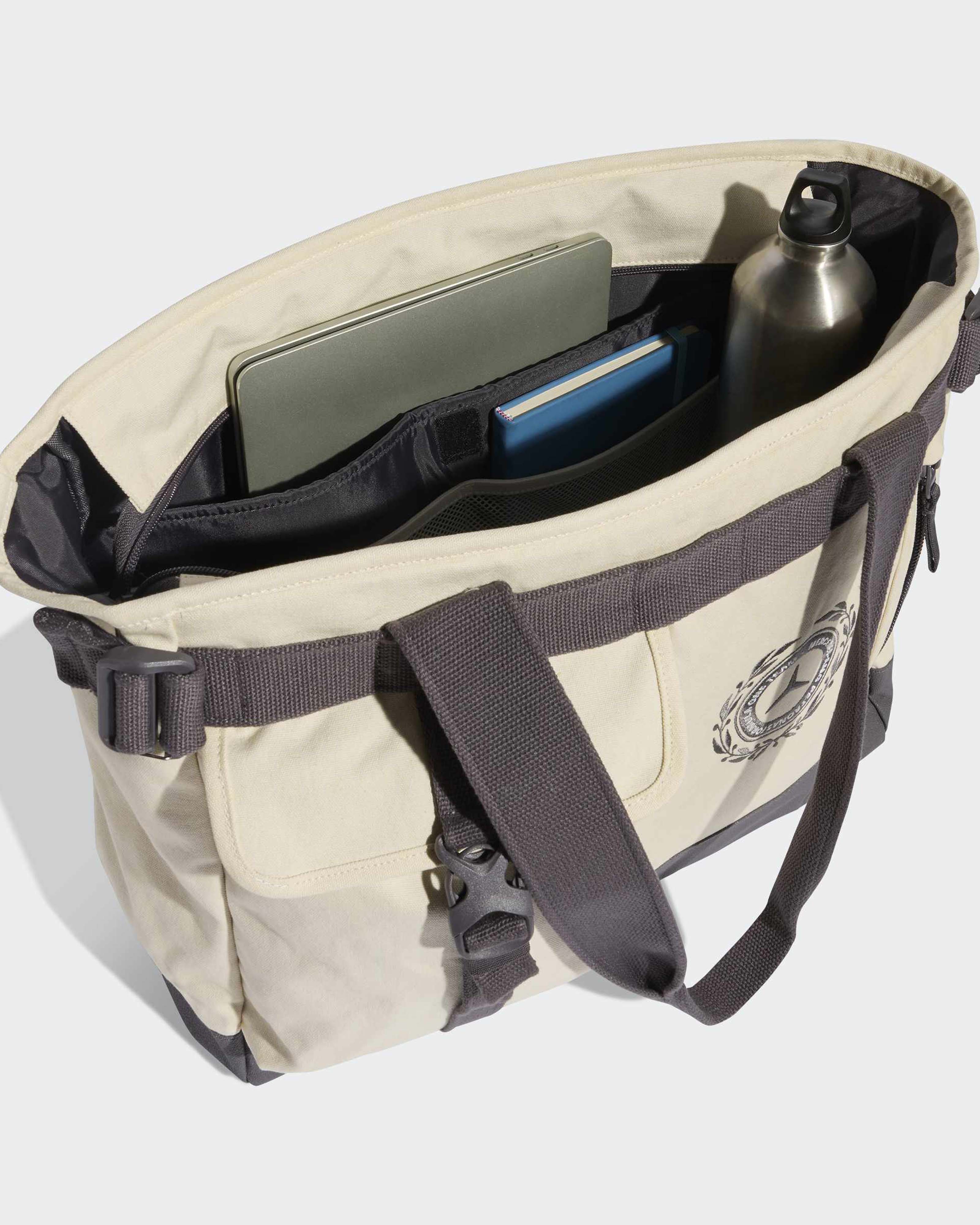 Silver Arrows Tote Bag Off White