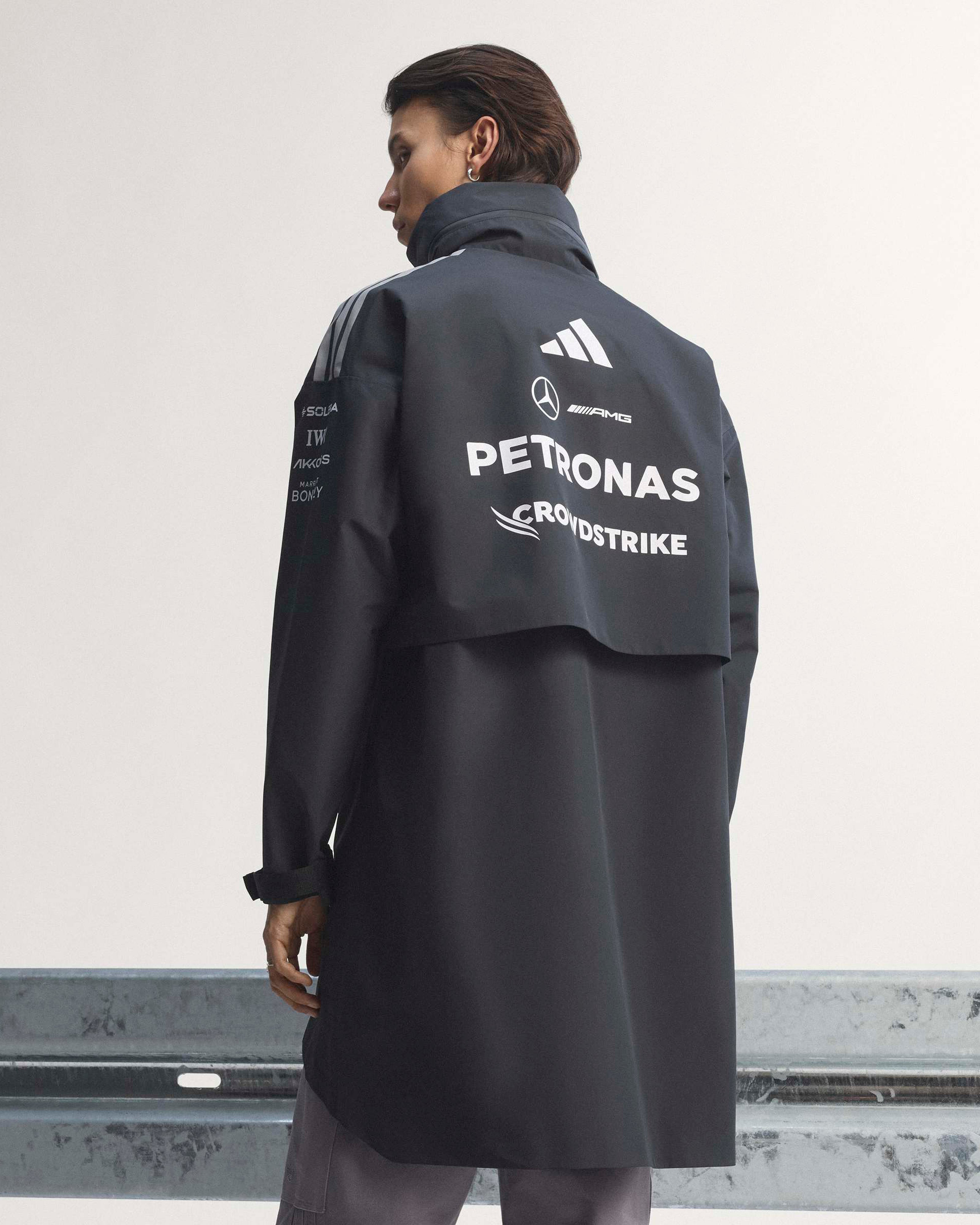 Mens 2026 Team Rain Parka Black