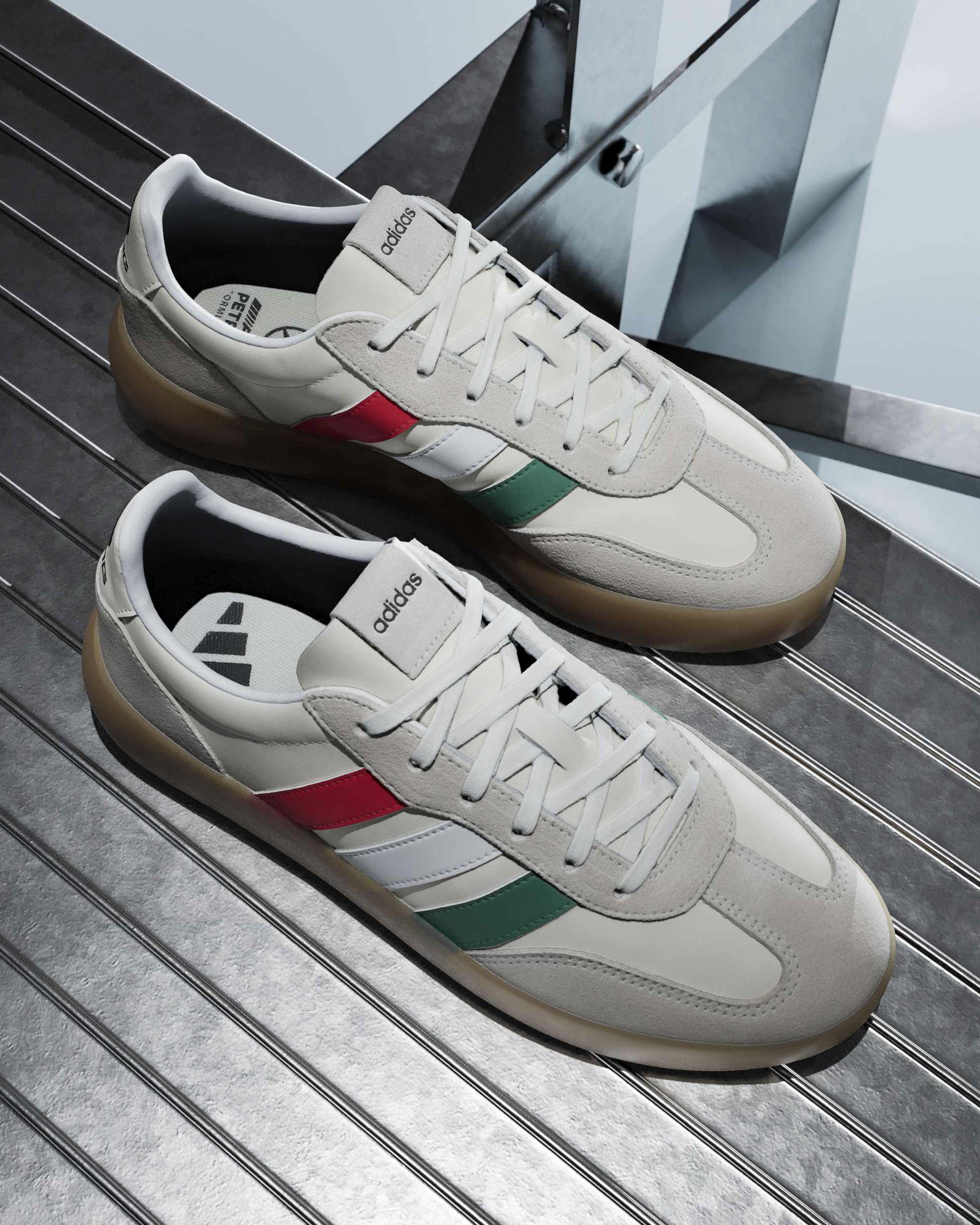 Barreda Decode Lux Shoes White
