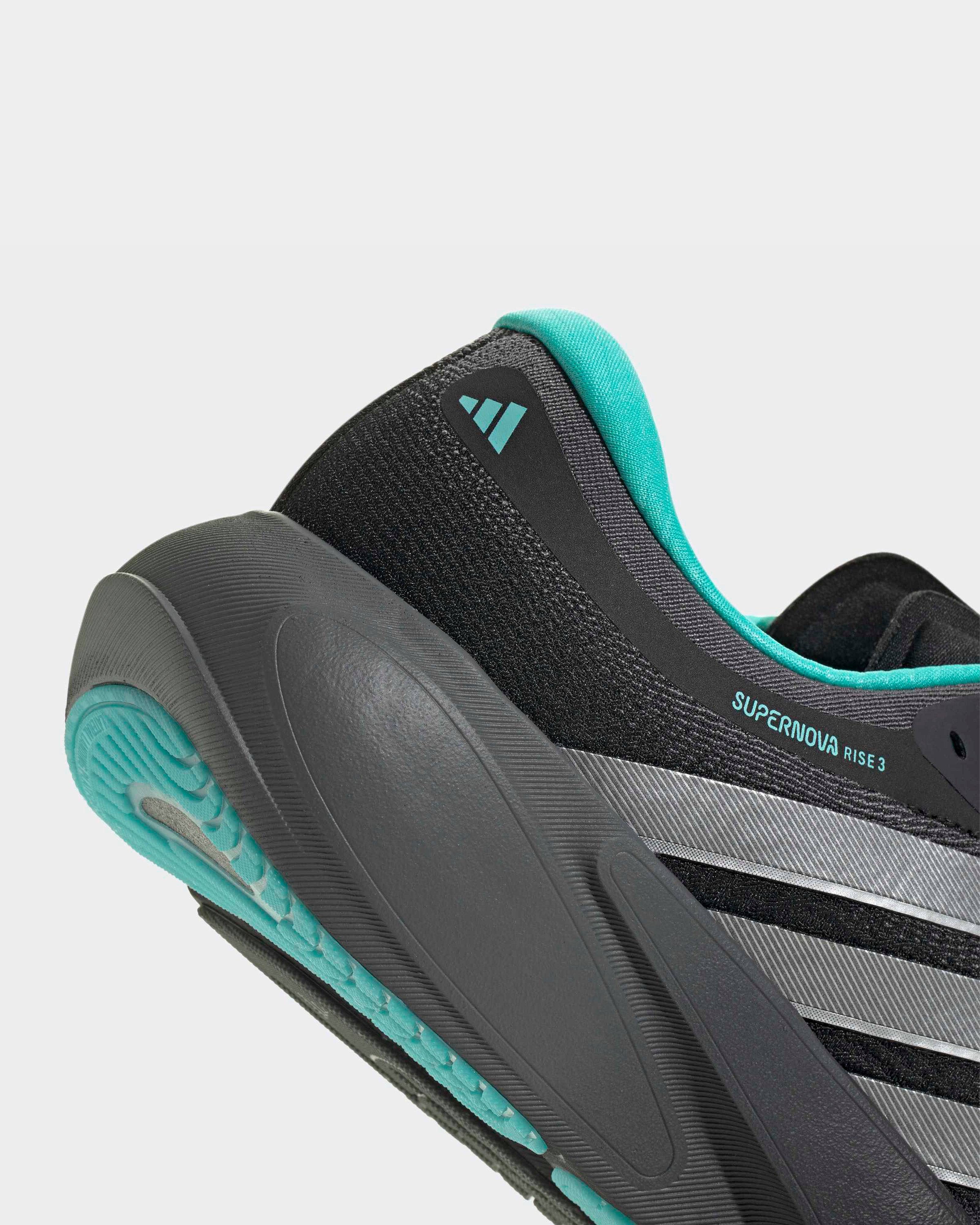 2026 Supernova Rise 3 Men's Shoes - Black | Mercedes-AMG PETRONAS