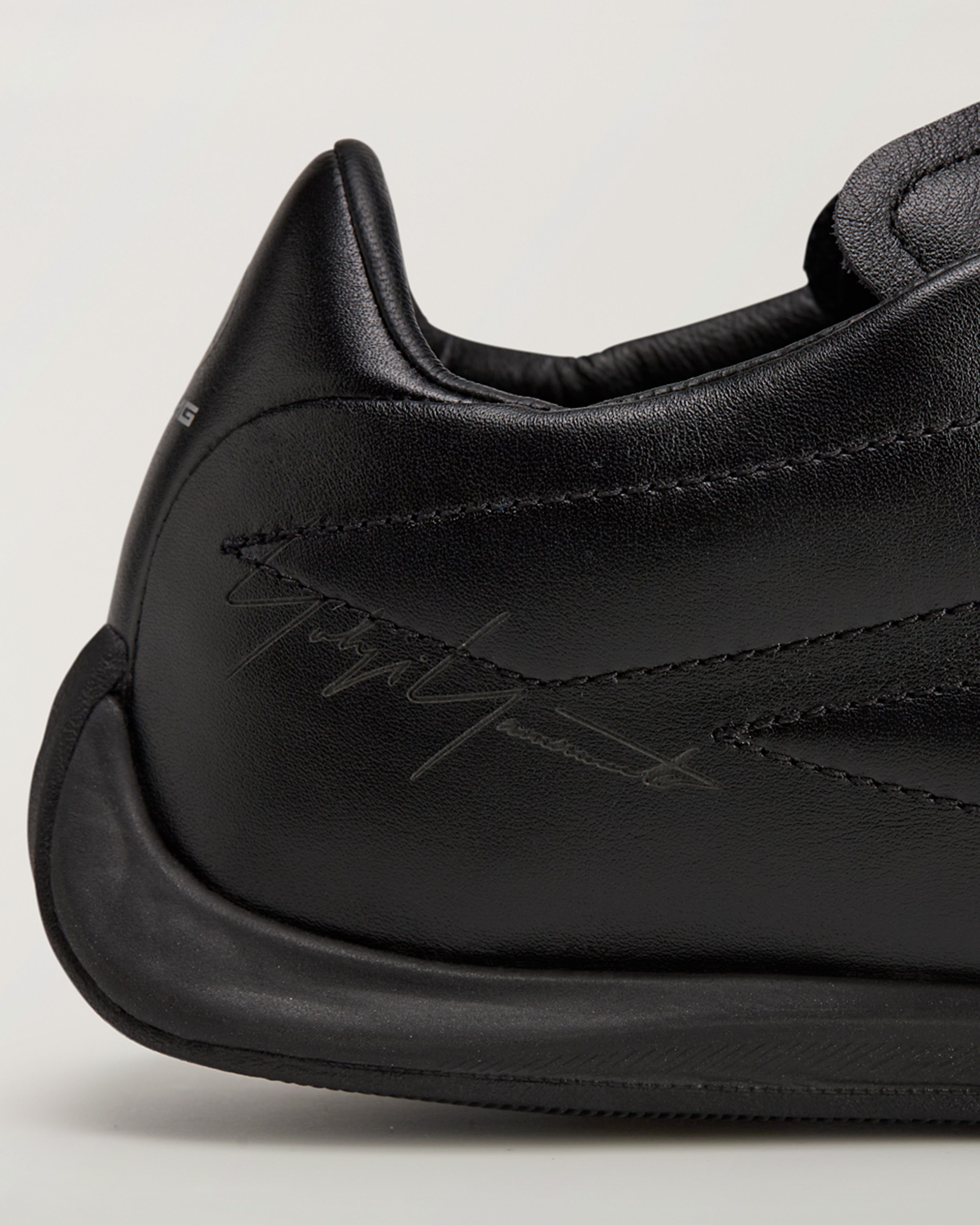Mercedes-AMG PETRONAS F1 Team x Y-3 Feroza Low Shoes - Black (2026