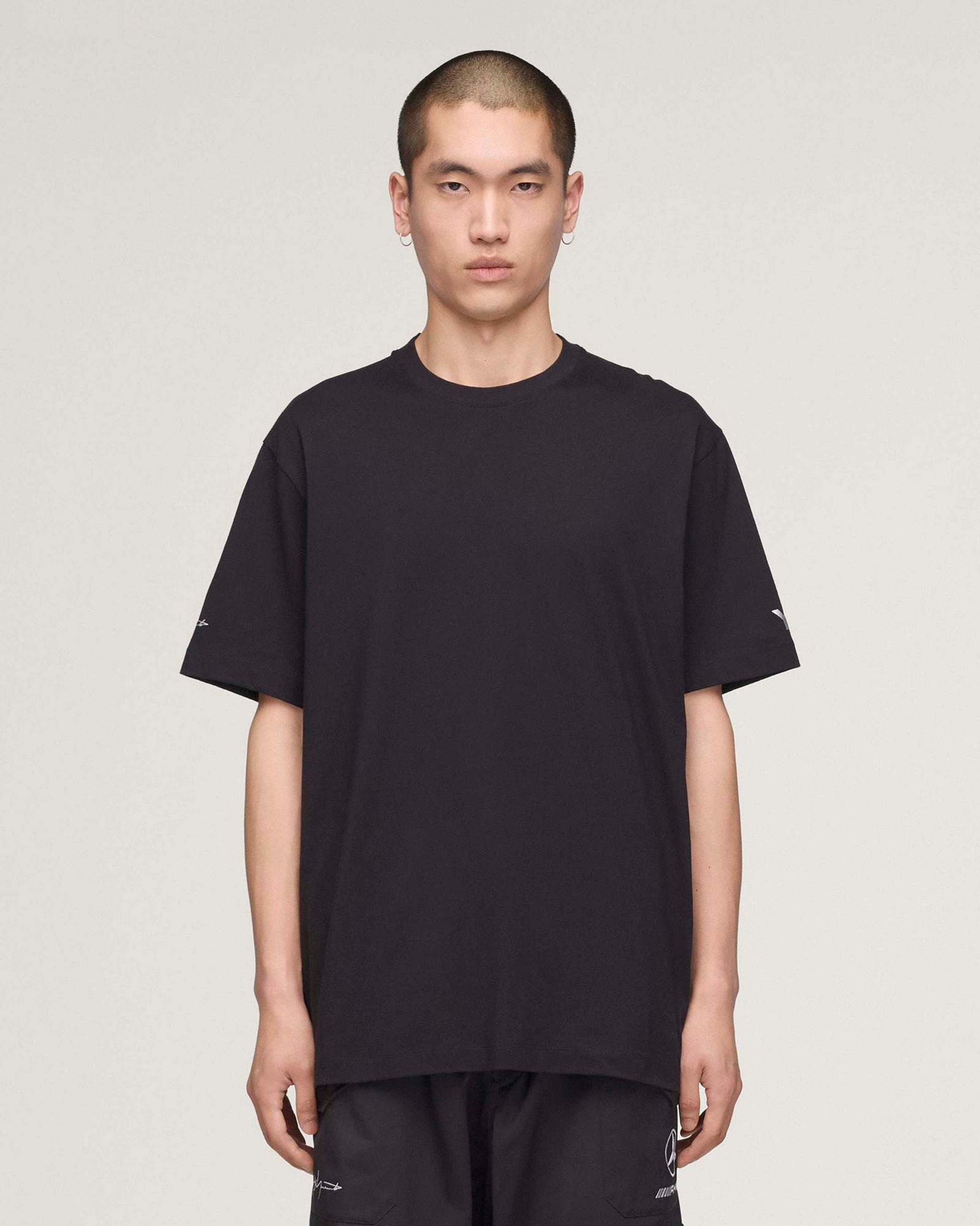 This Model is 6'2'' and wears size M