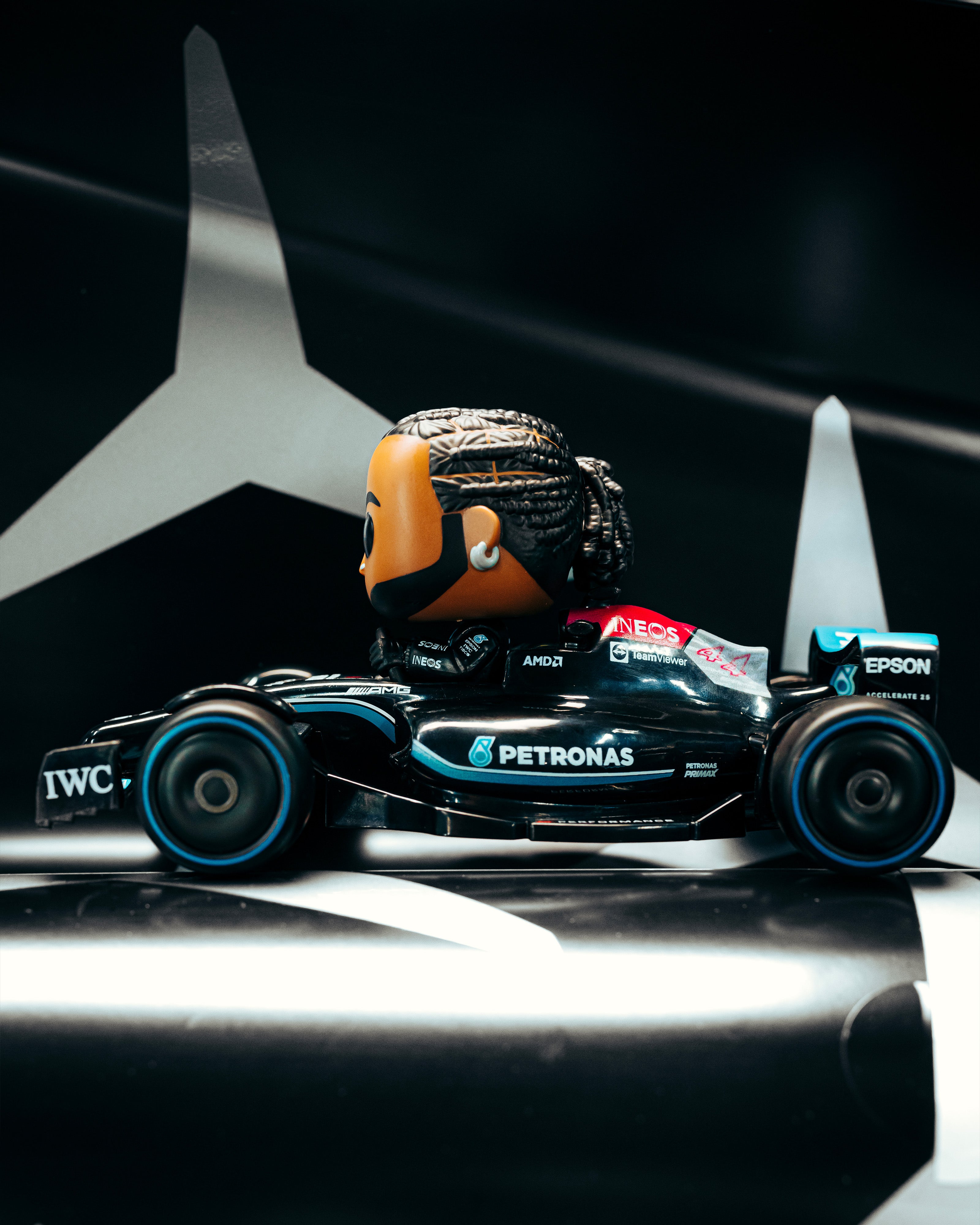 Funko Pop! Racing: Lewis Hamilton