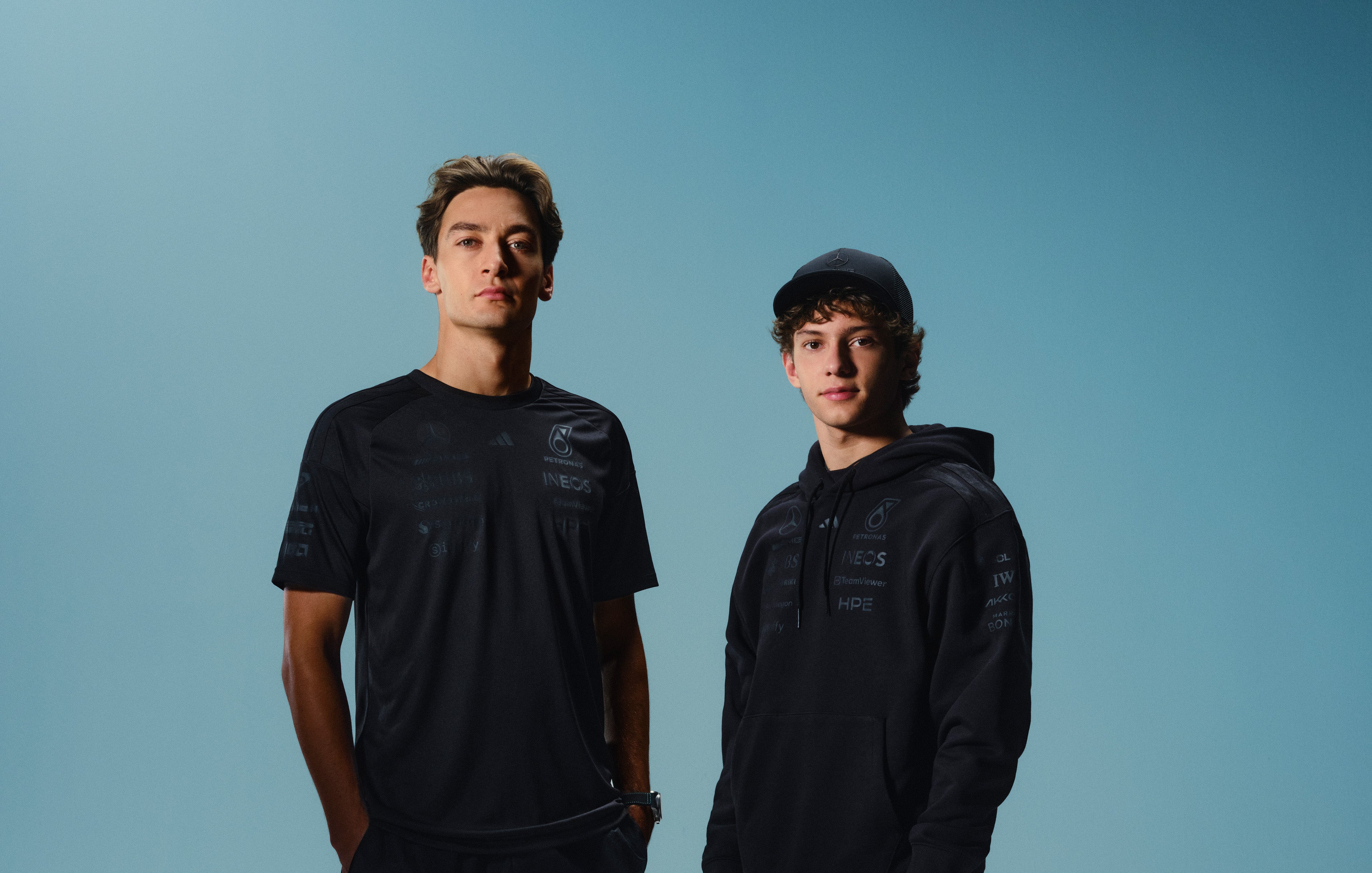 Official Mercedes-AMG PETRONAS F1 Team Store