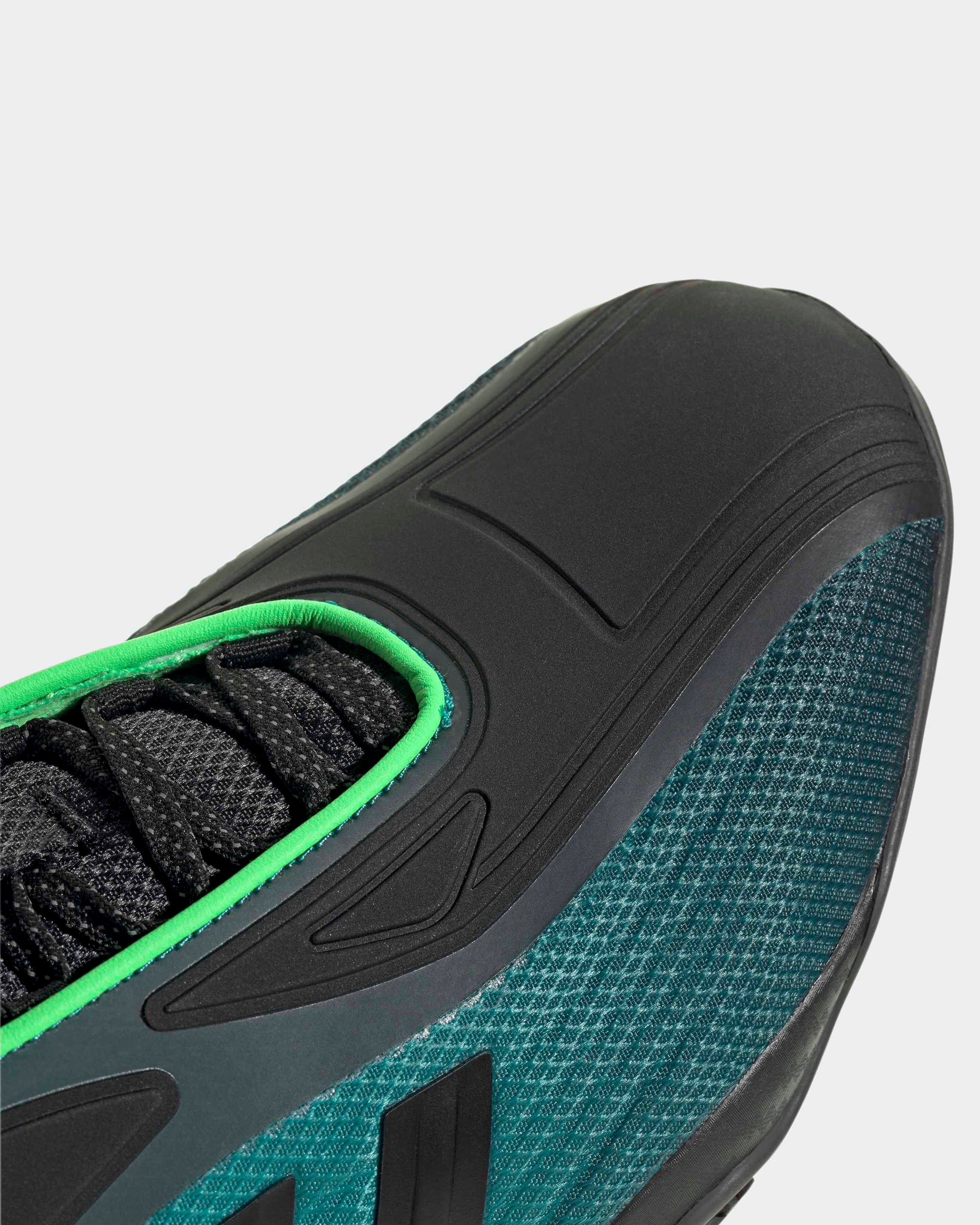 Adi racer Gt Mercedes Shoes Black