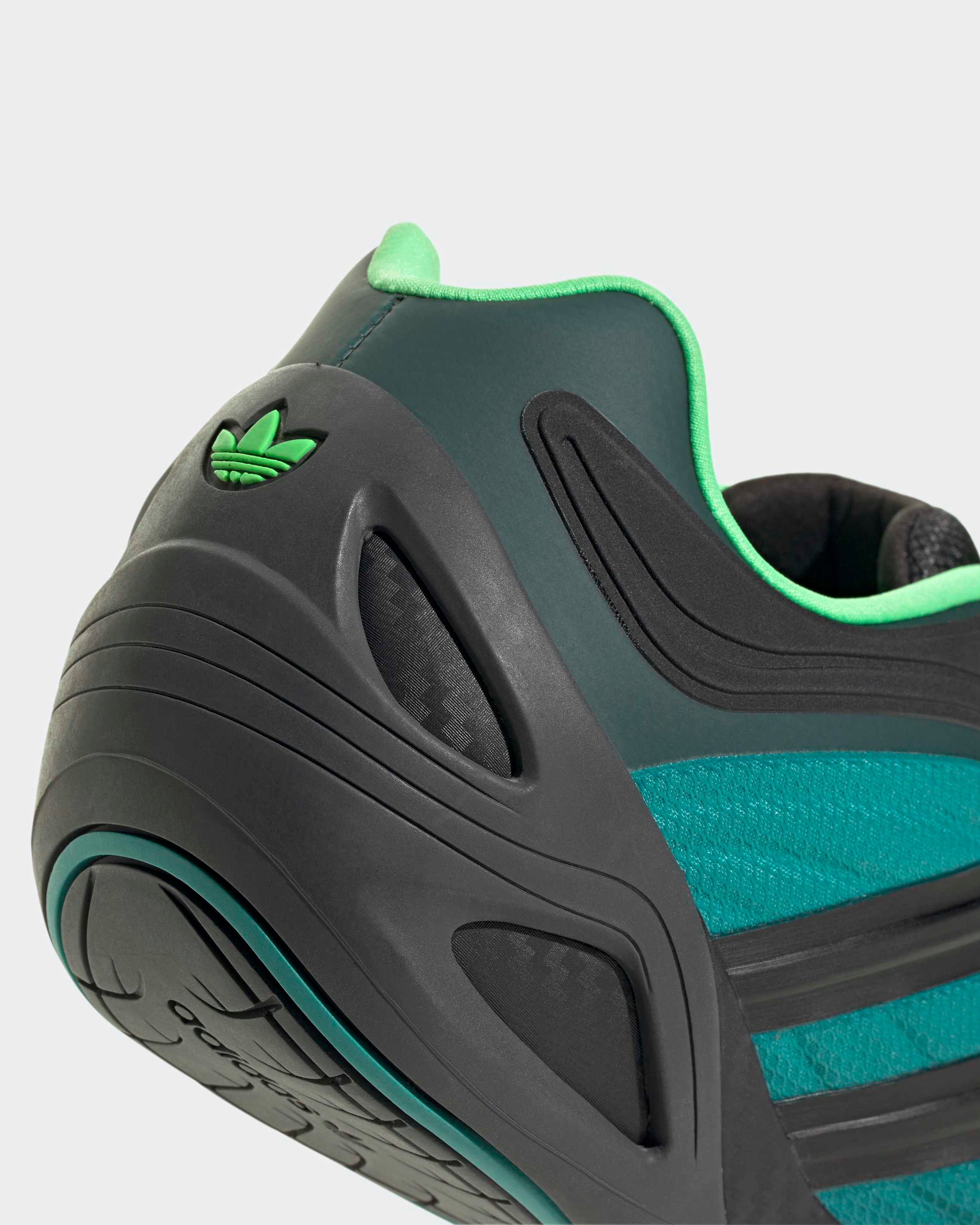 Adi racer Gt Mercedes Shoes Black | Official Mercedes-AMG