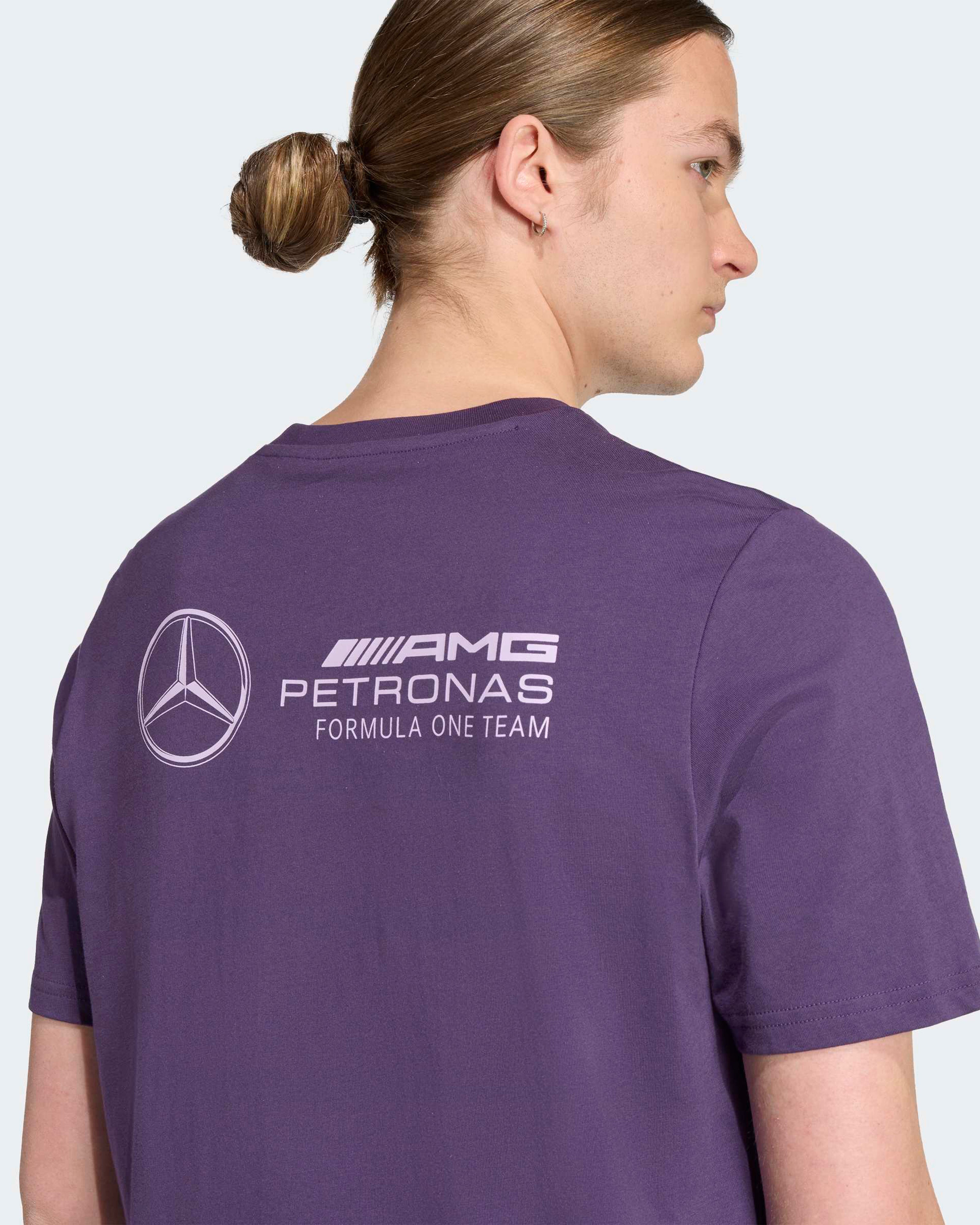 Mens Premium Woven Graphic T-shirt Dark Purple | Official Mercedes