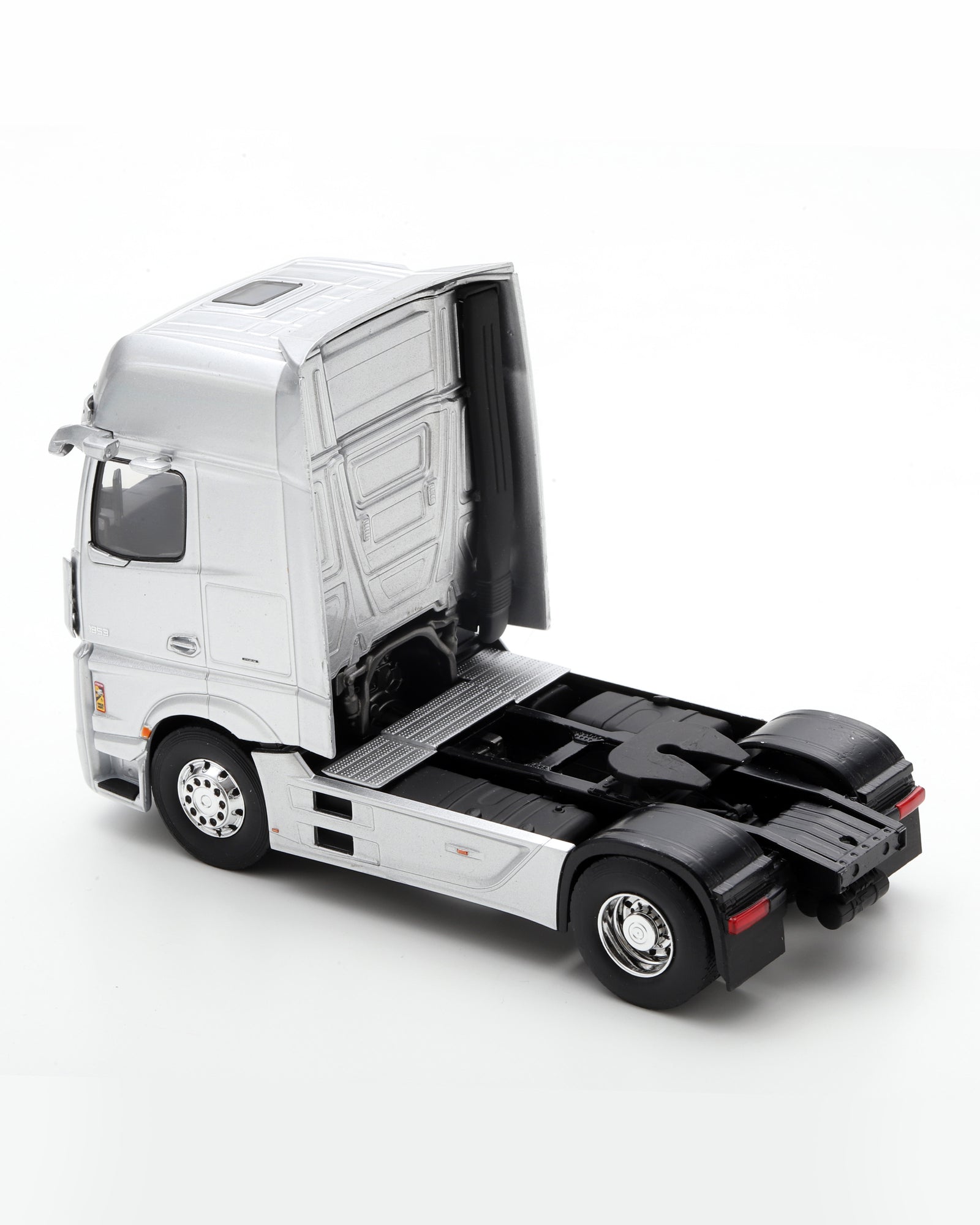 Mercedes-AMG F1 Team Truck 2023