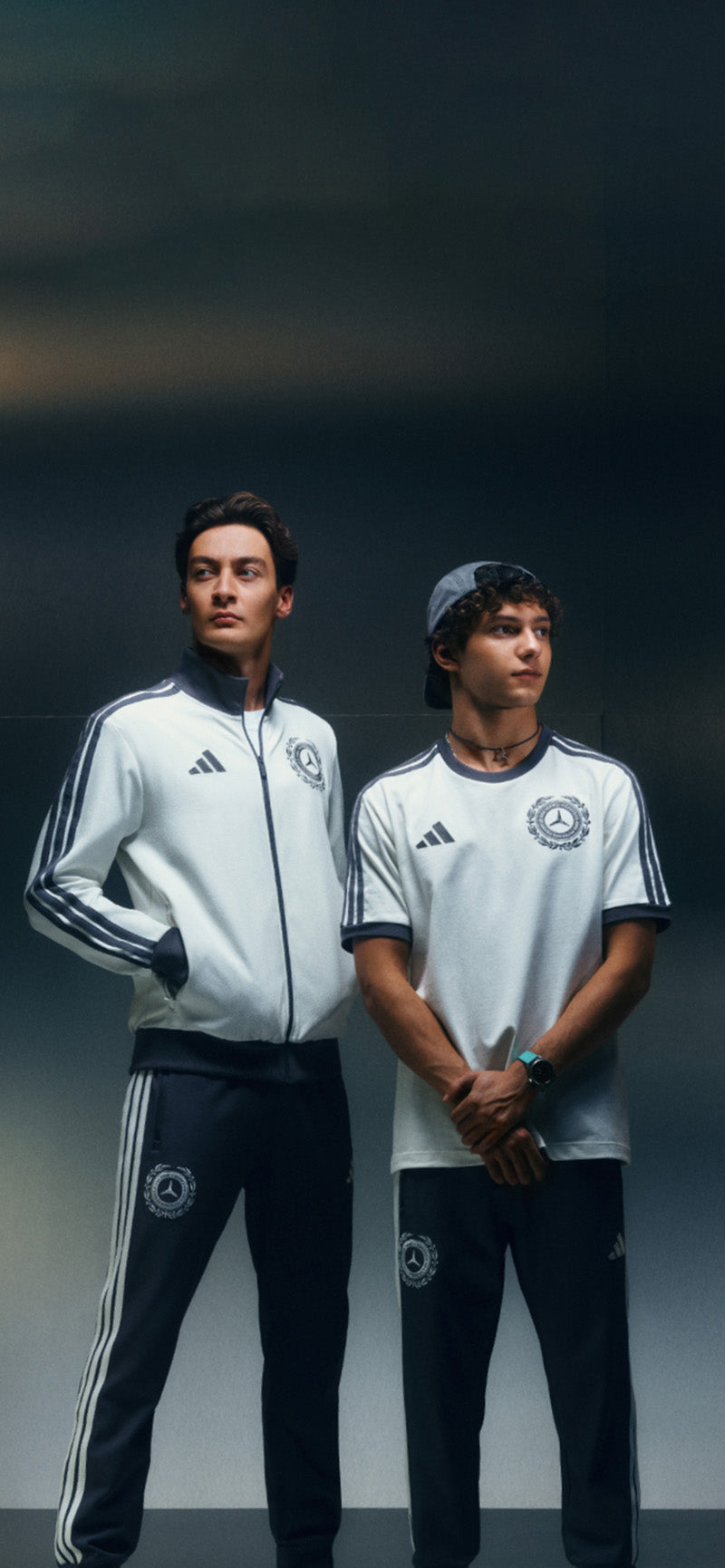 Official Mercedes-AMG PETRONAS F1 Team Store