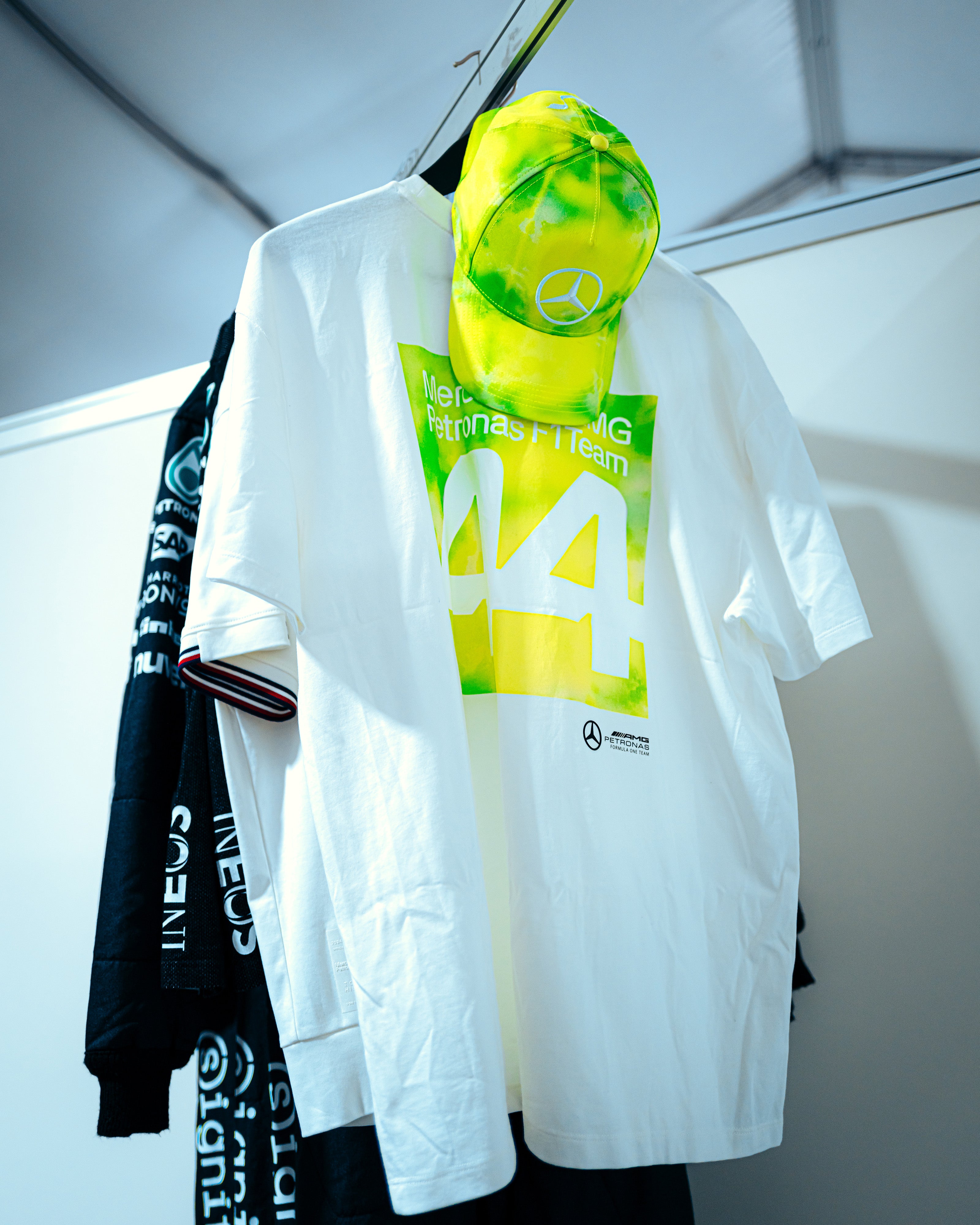 Off white volt shirt deals