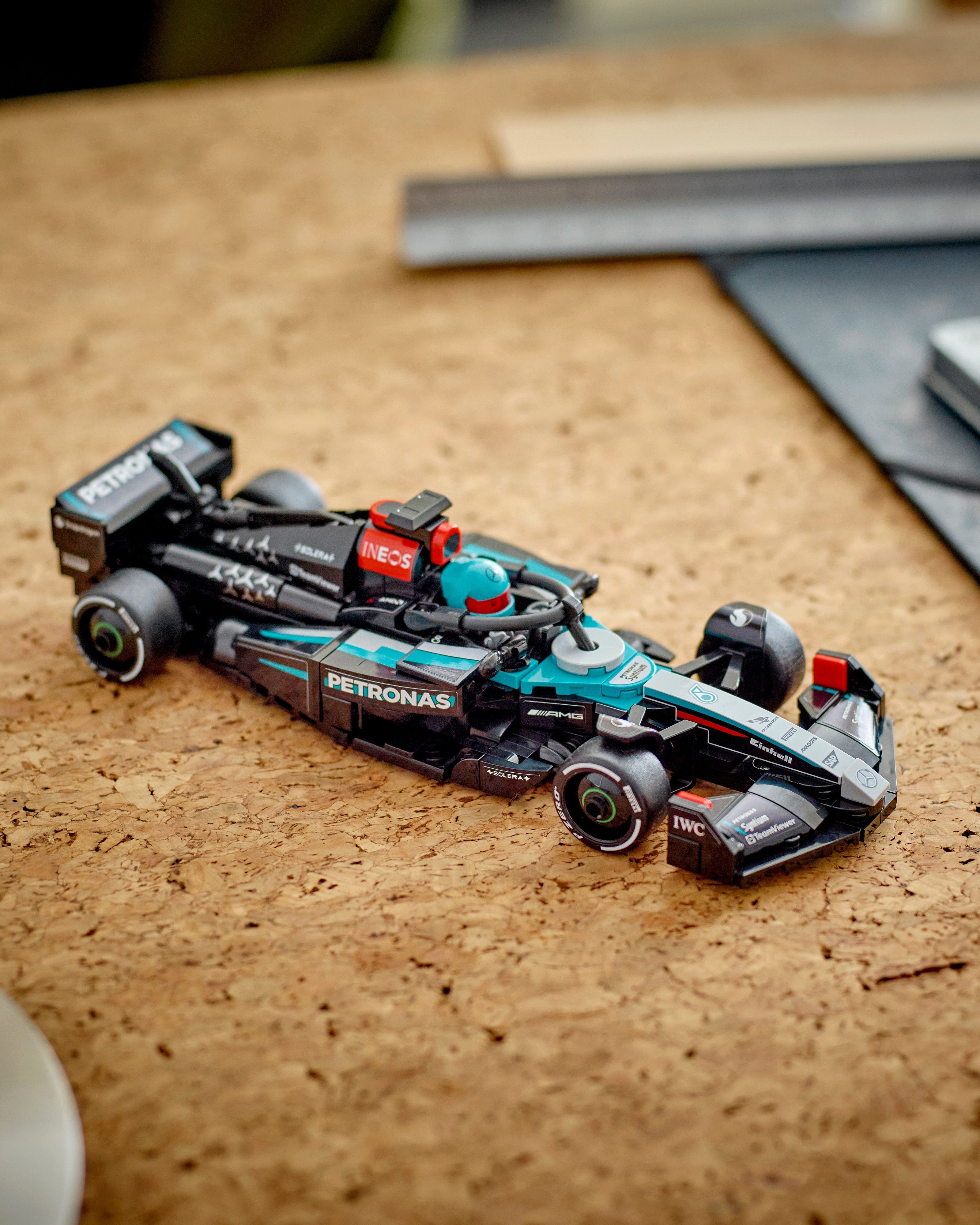 LEGO® Speed Champions Mercedes-AMG F1 W15 Race Car